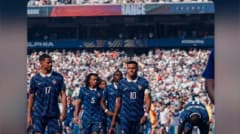 Chủ tịch FIFA Gianni Infantino lên tiếng phản đối các phát ngôn mang tính phân biệt chủng tộc của nghị sĩ Paraguay đối với Kylian Mbappé