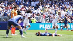 Bosnia thắng Qatar 3-1: Alajbegović ghi bàn thắng ấn tượng, Dzeko tạo phản lưới