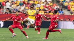Thụy Sĩ giành chiến thắng trong loạt sút luân lưu, lần đầu vào tứ kết World Cup sau 72 năm
