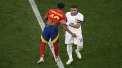 Bán kết World Cup: Lamine Yamal dẫn đầu với 8 thắng và 2 thua trong 10 lần đối đầu với Kylian Mbappé
