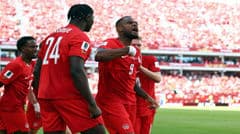 Canada đạt điểm đầu tiên trong lịch sử World Cup