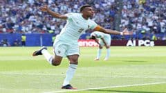 Pháp vào bán kết sau chiến thắng 2-0 trước Morocco, Mbappe kiến tạo và ghi bàn