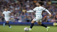 Cucurella ưu tiên gia nhập Barcelona; Mourinho đã trao đổi qua điện thoại