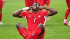 Thụy Sĩ vào tứ kết lần đầu sau 5 lần loại vòng 1/8 trong 6 kỳ World Cup gần nhất