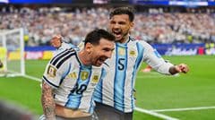 Messi có khả năng ra sân, thủ môn D. Martinez dự kiến sẽ đá chính