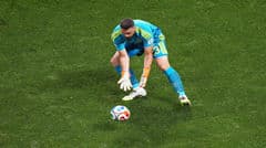 Unai Simón ghi nhận 519 phút không để thủng lưới tại World Cup, thực hiện 7 pha cứu thua, xG ngăn chặn 1,16 bàn