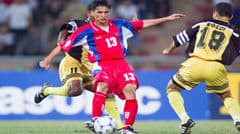 Kiatisuk Senamuang – Người dẫn dắt và biểu tượng của bóng đá Thái Lan trong lịch sử ASEAN Championship