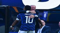 Kylian Mbappé ghi 6 bàn trong 4 trận giải này, đạt 18 bàn trong 18 trận World Cup và trở thành người dẫn đầu ghi bàn ở các vòng loại trực tiếp