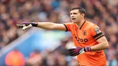 Thông tin Martin đạt được thỏa thuận với Juventus là hoàn toàn sai sự thật
