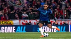 Akanji: Vui mừng Stones trở lại, nhưng thất bại trước Argentina ở World Cup vẫn còn ám ảnh