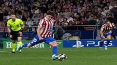 Phóng viên AS: Ngay cả khi Real Madrid đề nghị 500 triệu euro cho Alvarez, Atletico Madrid vẫn có thể kiên quyết không bán