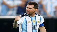 Messi lần thứ ba xuất hiện từ dự bị tại World Cup, 20 năm sau lần ra mắt với vai trò dự bị, ghi bàn và kiến tạo