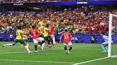 Ai Cập giành vé vòng 1/8 sau chiến thắng 5-3 trước Australia trong loạt sút penalty