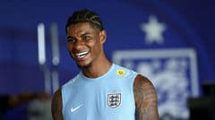 Tương lai vẫn bỏ ngỏ! Rashford xóa thông tin Barcelona trên mạng xã hội, đổi ảnh đại diện thành áo tuyển Anh