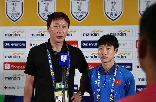 Kim Sang-sik dẫn dắt đội tuyển Việt Nam thắng đậm Timor-Leste 7-0, nhà đương kim vô địch thể hiện sức mạnh vượt trội