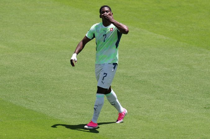 Hiệp 1: Thụy Sĩ tạm dẫn Qatar 1-0, Embolo ghi bàn penalty đầu tiên tại World Cup 2026