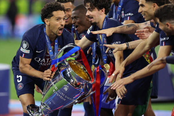 Bảo vệ thành công chức vô địch Champions League! Paris Saint Germain đánh bại Arsenal trên loạt sút luân lưu
