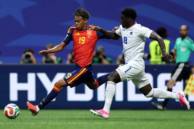 Cú sốc lớn! Tây Ban Nha 0-0 Cape Verde, giành điểm đầu tiên tại World Cup Cú sốc lớn! Tây Ban Nha 0-0 Cape Verde, giành điểm đầu tiên tại World Cup