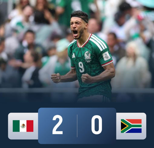 Trận khai mạc 3 thẻ đỏ! Mexico 2-0 Nam Phi, Quiñones và Jiménez lập công Trận khai mạc 3 thẻ đỏ! Mexico 2-0 Nam Phi, Quiñones và Jiménez lập công