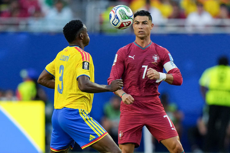 Bảng K ngã ngũ: Bồ Đào Nha hòa Colombia 0-0, giành vé thứ 2 gặp Croatia – Colombia nhất bảng đấu Ghana