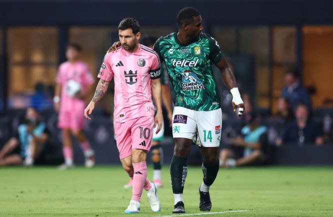 HLV Inter Miami chia sẻ về sự trở lại của Messi: Mất cha là cú sốc lớn, nỗi đau thường kéo dài HLV Inter Miami chia sẻ về sự trở lại của Messi: Mất cha là cú sốc lớn, nỗi đau thường kéo dài