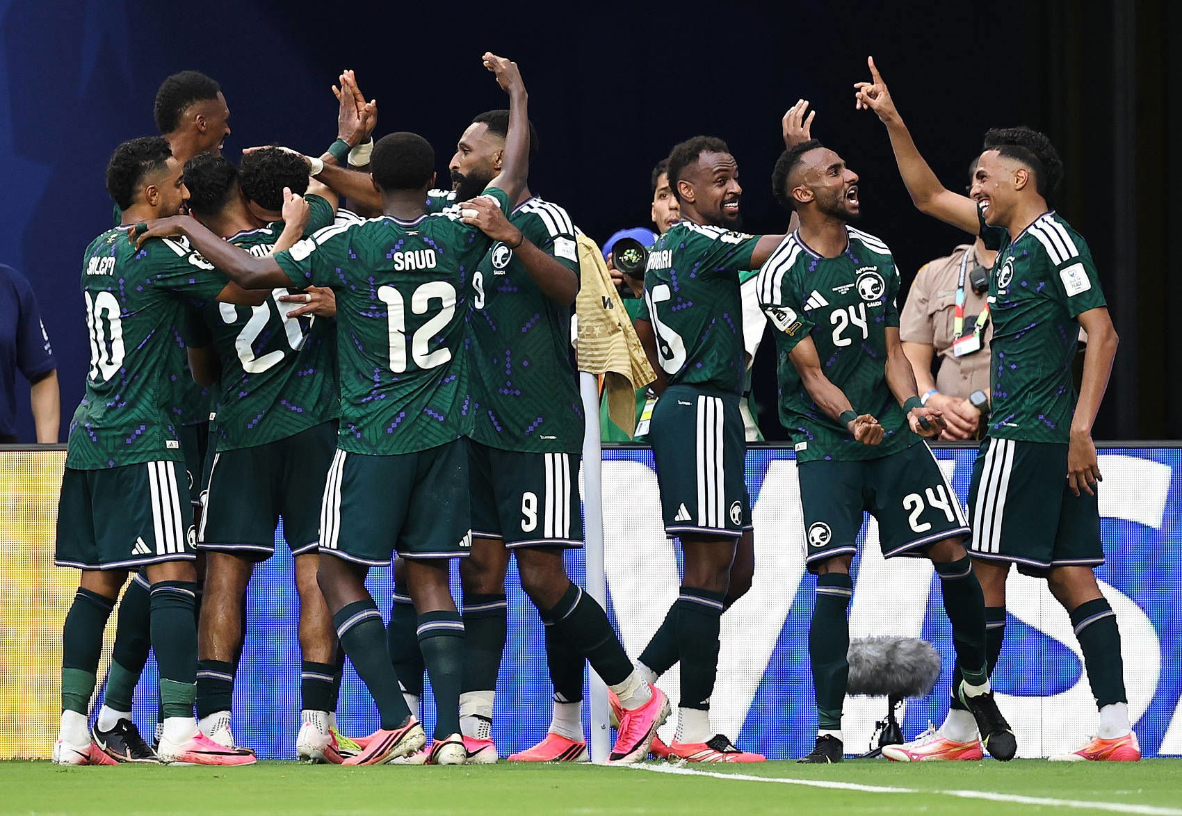 TA: Từng lo số đội châu Á tăng lên sẽ làm giảm chất lượng World Cup, nhưng thành tích bất bại sau 5 trận là điều bất ngờ