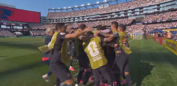 Đức thua Paraguay 4-5 trên chấm luân lưu và dừng bước ở vòng 1/16
