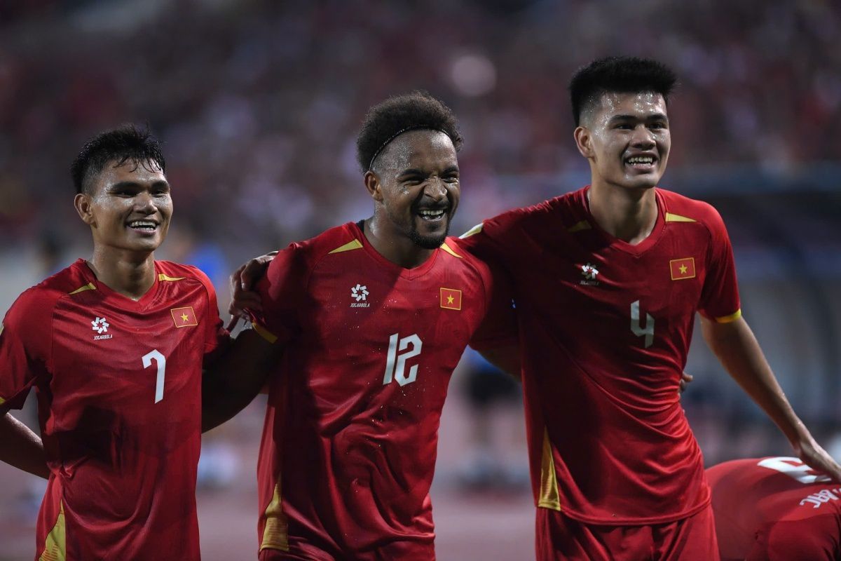 Nguyễn Xuân Sơn tái hiện "màn hủy diệt" Malaysia, Việt Nam tiến vào chung kết ASEAN Cup Nguyễn Xuân Sơn tái hiện