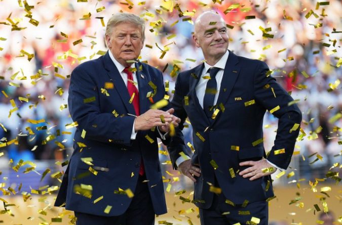 Trump trao giải! Tây Ban Nha vô địch World Cup 2026, Rodri nâng cúp vàng